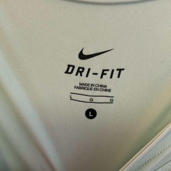 Nike Mint Green Tank - Picture 6 of 7